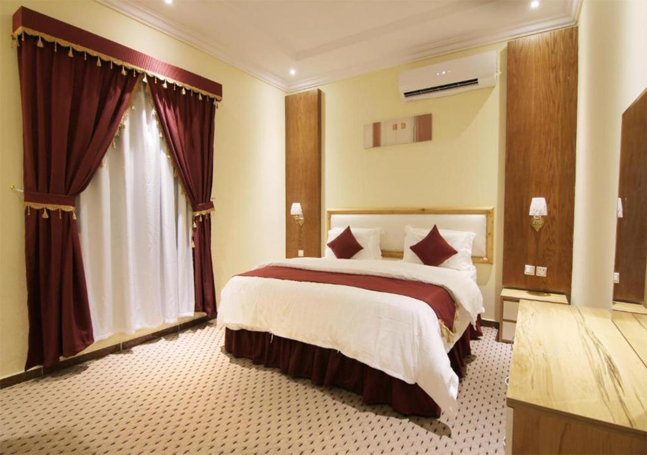 هذا منزلى الحمراء Riad Exterior foto
